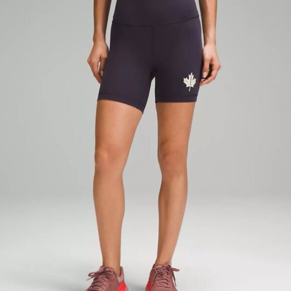 Lululemon Olympic Wunder train short - Picture 2 of 6